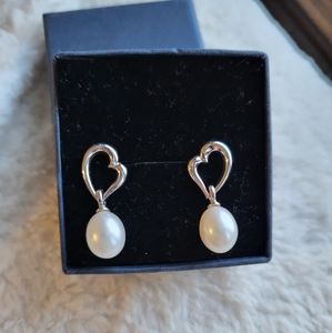 Elegant Cultured Pearl 14kWhite Solid Gold Heart Dangle Earrings Stamped FIC 14K